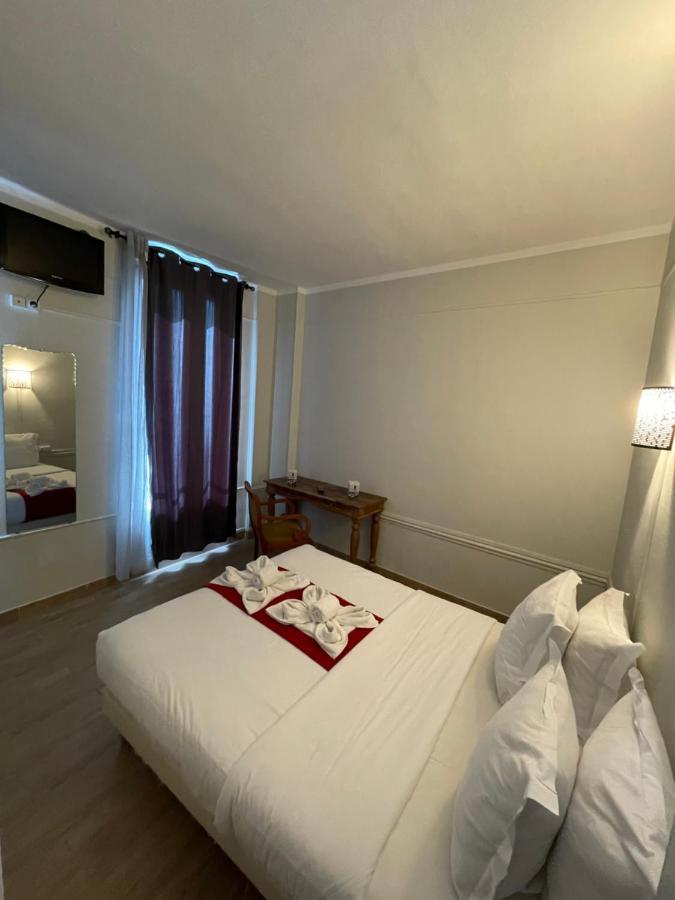 Hotel Central Saint-Denis  Kültér fotó